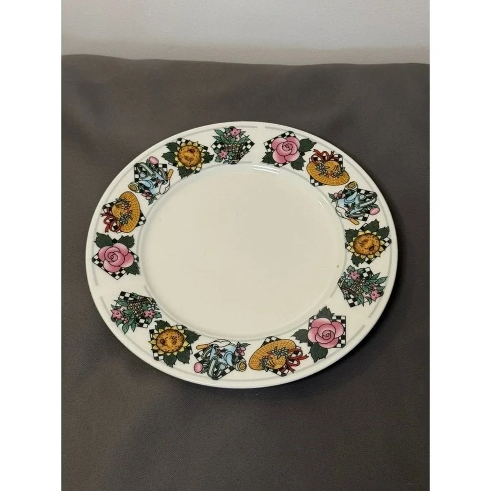 Vtg Rare Discont Set 4 Salad Plates Flowers Garden Tools On Rim #UTE7 Farmhouse